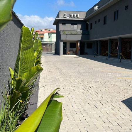 Pousada Cadiz - Piscina Climatizada Бертиога Экстерьер фото